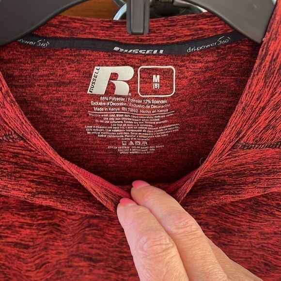 Russell Athletic Boy’s long sleeve tee, size medium (8). - Picture 2 of 5